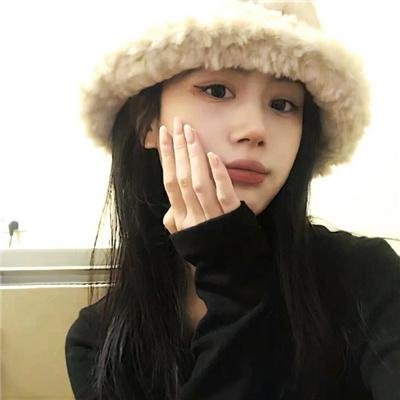 她不当女主很多年